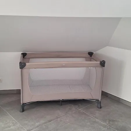Apartmán Am 4 Fontaine-l'Eveque